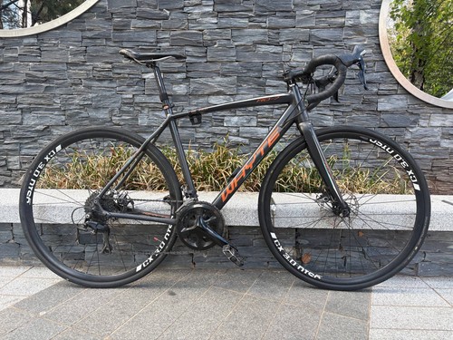 Whyte road bike - rd-7,