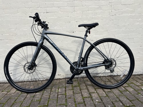 Giant escape hybrid bike - giant, 2