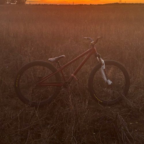 Dmr mountain bike 26in small - mountain,